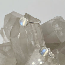 Load image into Gallery viewer, Simple Moonstone Bubble Ring