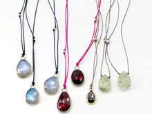 Load image into Gallery viewer, Casual Sparkle Moonstone Necklace II