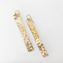 Load image into Gallery viewer, Hammered Brass Earrings