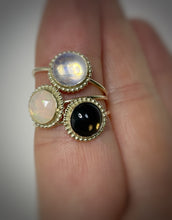 Load image into Gallery viewer, Tourmaline Beaded Gold Ring
