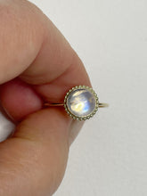 Load image into Gallery viewer, Moonstone Beaded Gold Ring
