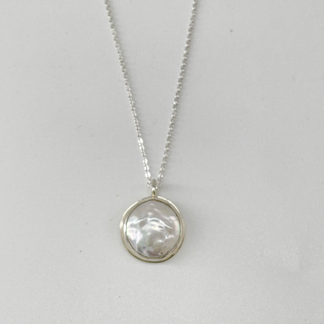 Simple Freshwater Pearl Necklace