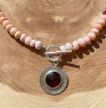 Load image into Gallery viewer, Pink Ombre and Garnet Starburst Necklace
