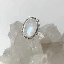 Load image into Gallery viewer, Silver Starburst Moonstone Ring

