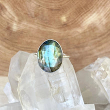 Load image into Gallery viewer, Statement Labradorite Ring
