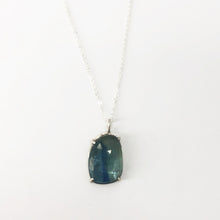 Load image into Gallery viewer, Minimalist Kyanite Necklace
