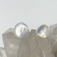 Load image into Gallery viewer, Pearl &amp; Moonstone Wrap Ring
